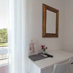Nella לה ספציה