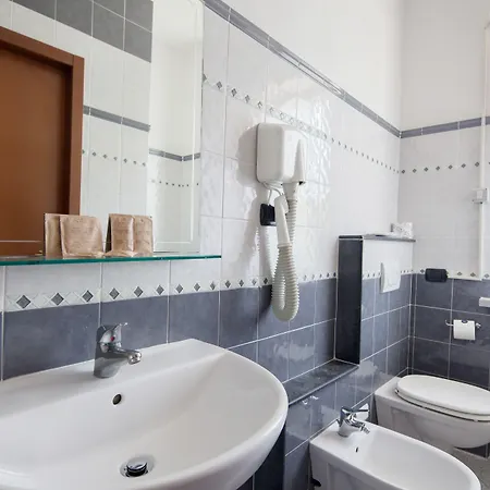 Nella Otel 3*