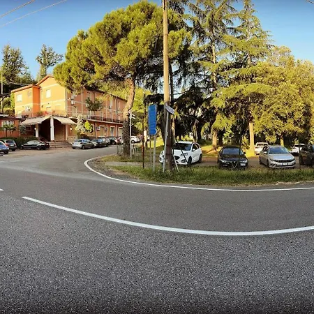 Nella Otel La Spezia