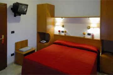 Nella Hotel 3*