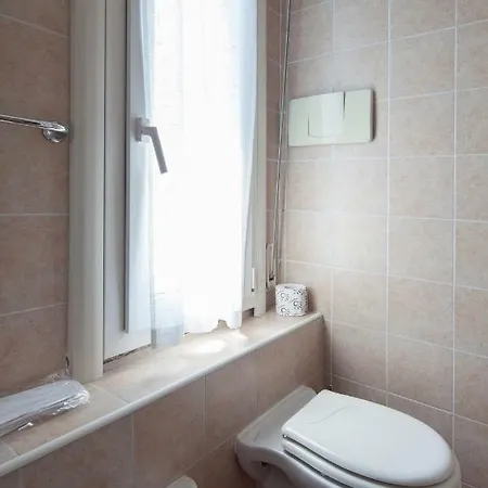Nella Otel 3*