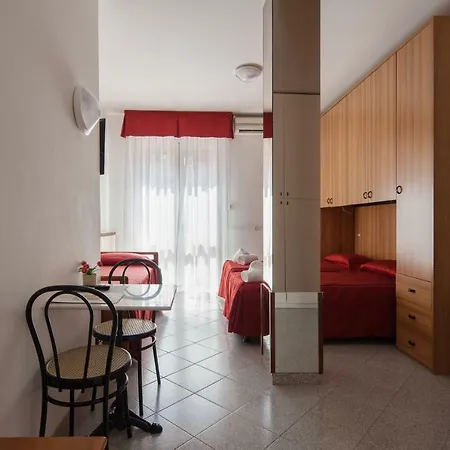 Nella Hotel 3*