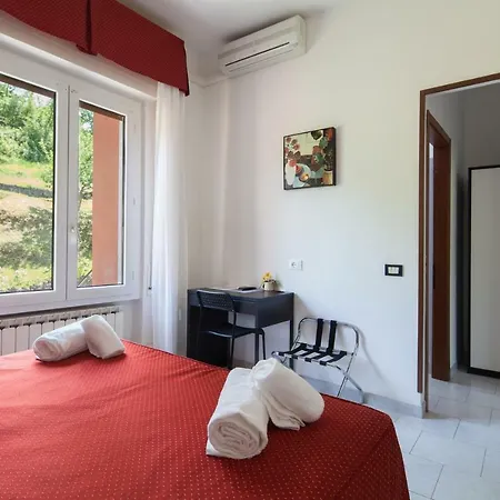 Nella מלון לה ספציה